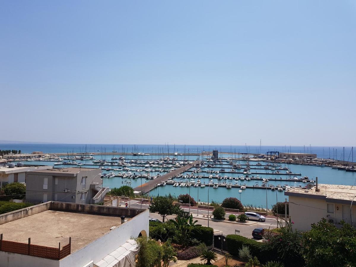 Residence Andrea Doria Marina di Ragusa Exterior photo